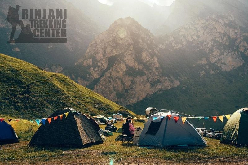 ประสบการณ์กลางแจ้งขั้นสุดยอดที่รินจานี: คู่มือท่องเที่ยว