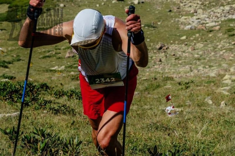 Black Diamond Trekking Poles: Choosing the Best Model