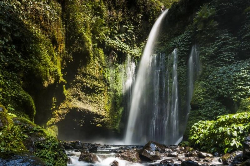 The Ultimate Guide to Senaru Waterfalls: Sendang Gile & Tiu Kelep