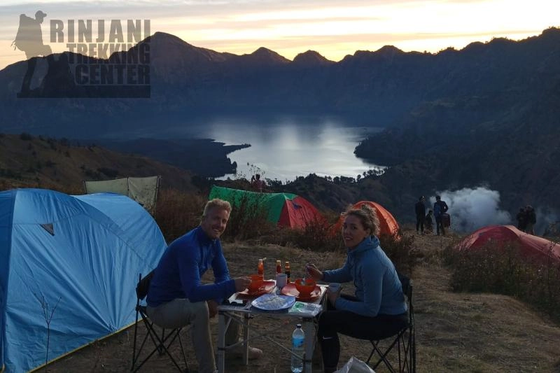 บริเวณแคมป์ Sembalun ริมปากปล่องภูเขาไฟ